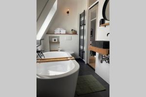 Have a nice stay! - Raaff-71 sfeervol huis direct bij bos, duin en strand