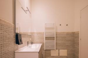 La Promenade Rooms & Suites img7