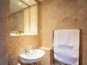 Abbots Grange Manor House