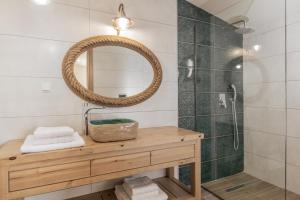 Milk and Honey Residence