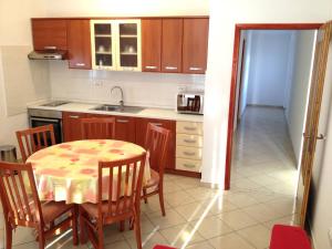 Apartment in RtinaZadar Riviera 8162