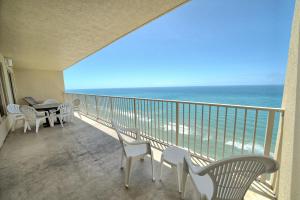Two-Bedroom Apartment room in Gulf Crest Condominium #2303