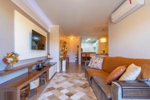 2 dorm na Rua Coberta Canela, localização top