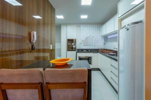 2 dorm na Rua Coberta Canela, localização top