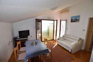 Apartment Kozino 4 