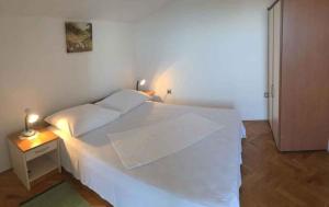 Apartment Kozino 4 