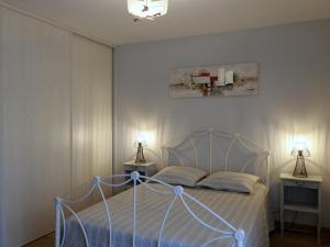 Maisons de vacances Gite Saint-Blin, 5 pieces, 9 personnes - FR-1-611-31 : photos des chambres