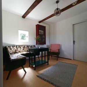 Dada House Nature Holiday