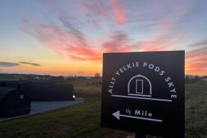 Allt Yelkie Pod Tri, Earlish