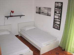 Apartment in Patti Marina: a step away from the sea and from the center!