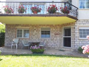 The Pearl of the Danube Bend - Regina Apartman