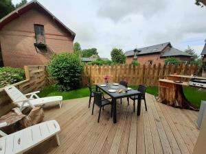 Maisons de vacances les Gites du Chateau de Maltot : photos des chambres
