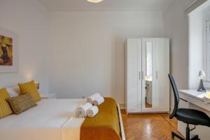 Hip and Spacious TM Flat in Areeiro