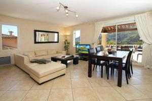 Villas Villa -Vue panoramique splendide -Piscine privee : photos des chambres