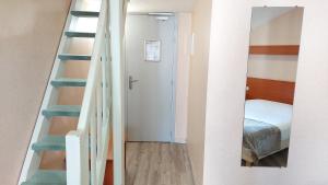 Hotels Logis Hotel Vannes Nord Le Clos Des Hortensias : photos des chambres