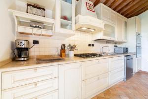 La Misura cottage with swimming pool