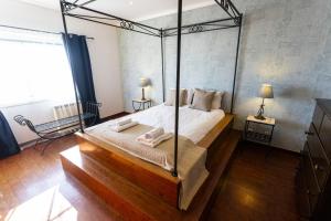 Villa Janota by AcasaDasCasas
