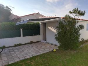 Maisons de vacances Maison d'une chambre avec jardin clos a La Tranche sur Mer : photos des chambres