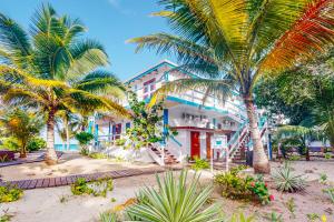 Condo #25 @ Beachside Villas