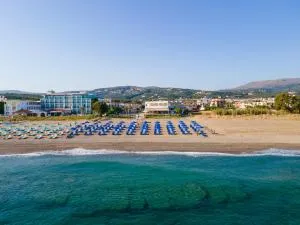 Hotel Kathrin Beach - Adelianos Kampos