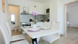 Apartmán u Louckého kláštera 2 plus KK - Klein Tesswitz