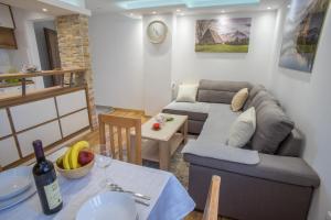 Lux Centre Apartment