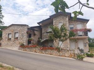 DELIA - 3hvězdičkové hotely ve městě Medžugorje