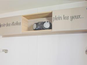 Chalets Mobile Home in Saint-Jean near Beach & Pool : photos des chambres