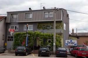 Guest House Ivac Inn Zagreb Airport 