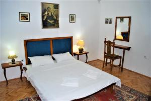 Apartments M- Center