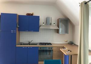 La Magnolia Apartments Violet