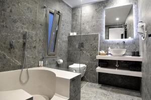 Rose n Stone, Duke, Luxury Houses