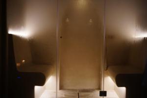 Lanime - Bed in Spa