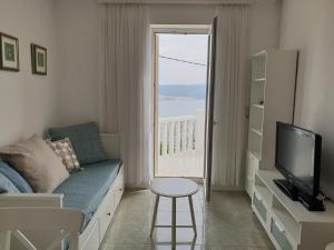 Grand Terrace Sea View Apartment