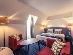 Hotels Hotel De Bourbon Grand Hotel Mercure Bourges : photos des chambres