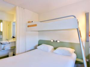 Hotels Ibis Budget Nantes Reze Aeroport : photos des chambres