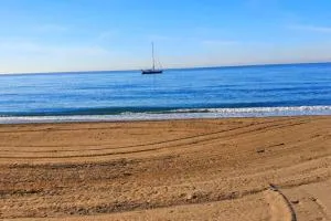 La casa de la Abuela - La Caleta