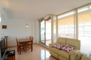 Atico con terraza TASCONS D2