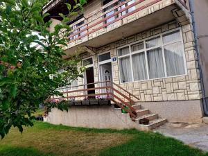 Economy Quadruple Room with Shared Bathroom room in Rooms Lida