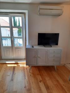 Lisbon Castle Apartment