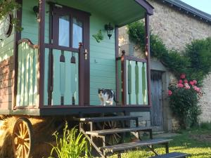 Maisons de vacances Maison d'hotes La Roulotte des 4 Saisons : photos des chambres