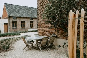 Beautiful holiday home in renovated farm 30 mins from Pairi Daiza