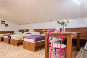 Family Room room in Seva Hotel Health Club