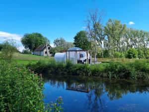 Tentes de luxe domaine des butineuses : photos des chambres