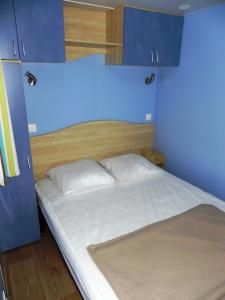 Villages vacances Camping Le Carpenty : Mobile Home