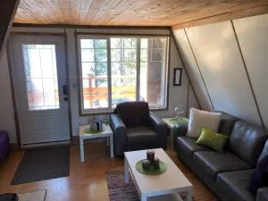 Cooks and Puppies Hideaway - Dease Lake