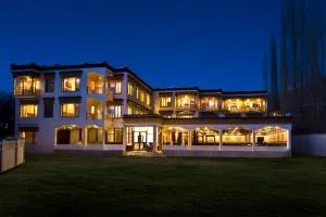 Hotel Paradise Ladakh - Lukung