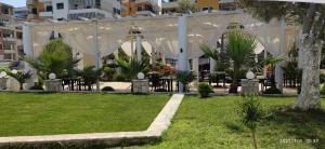 Wonderful Sea View Apartment Qerret