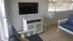 Mangrove Beach Estate, Daddas Place, 321 Bokmakierie WY