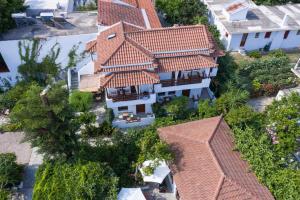 Katikies Stamatias Studios & Maisonettes